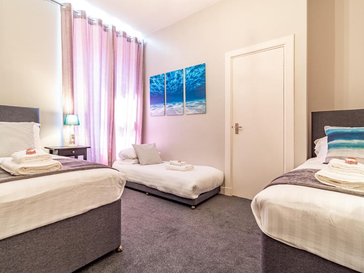 Pass The Keys Spacious And Homely Flat On The Royal Mile Edimburgo Exterior foto