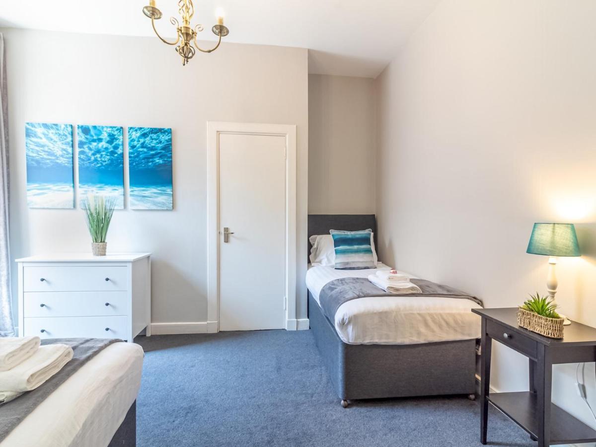 Pass The Keys Spacious And Homely Flat On The Royal Mile Edimburgo Exterior foto